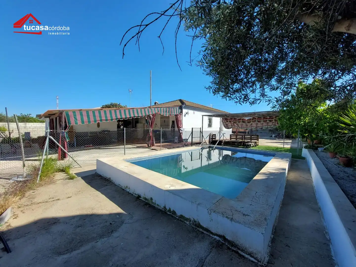 Piscina de Finca rústica en venda en Montemayor amb Traster, Piscina i Moblat