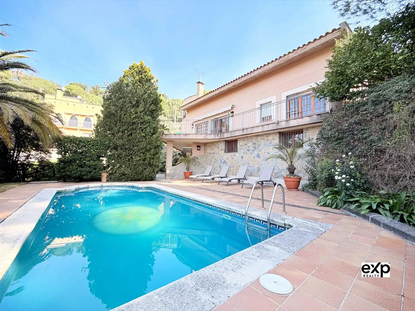 Vista exterior de Casa o chalet en venta en Mataró con Calefacción, Jardín privado y Terraza