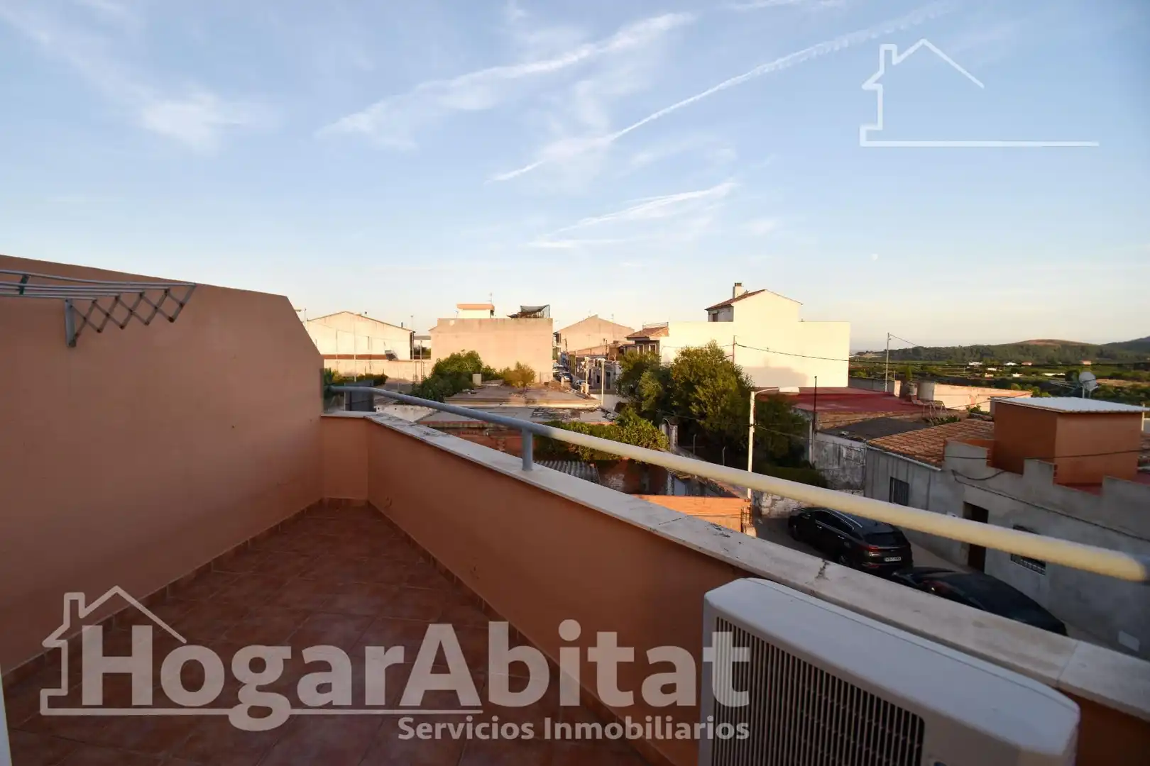 Vista exterior de Casa adosada en venda en Onda amb Aire condicionat, Calefacció i Terrassa