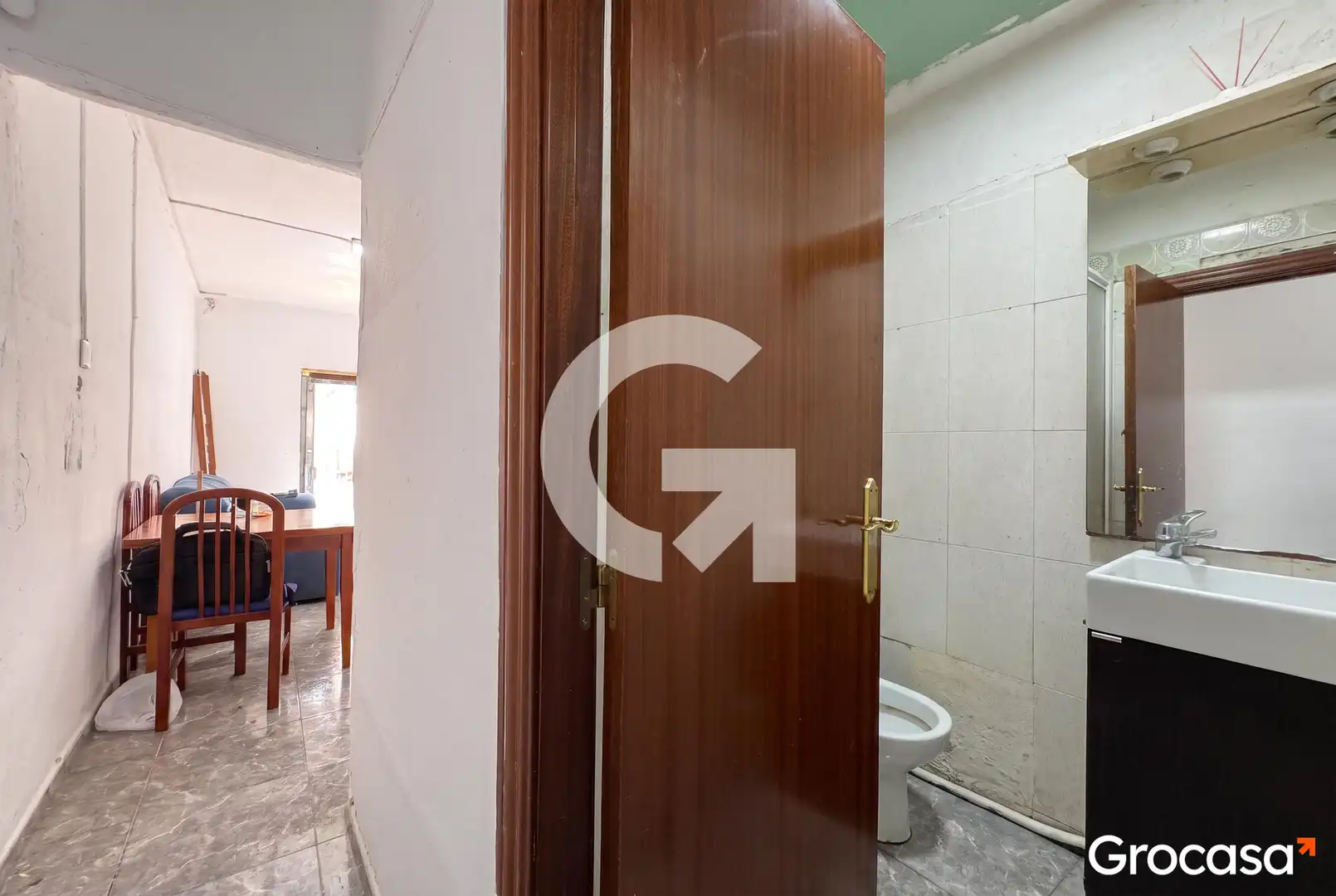Baño de Piso en venta en L'Hospitalet de Llobregat con Terraza