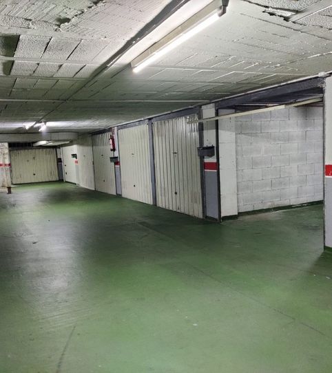 Foto 2 von Garage zur Miete in Calle Francisco Salazar, 2, El Sardinero, Santander