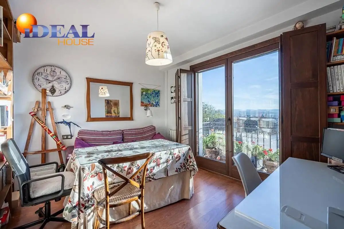 Haus mit Terrasse zum Verkauf in Calle PERNALEROS BAJO, imagen 8