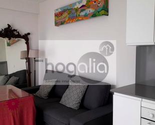 Living room of Study to rent in  Sevilla Capital  with Air Conditioner and Furnished