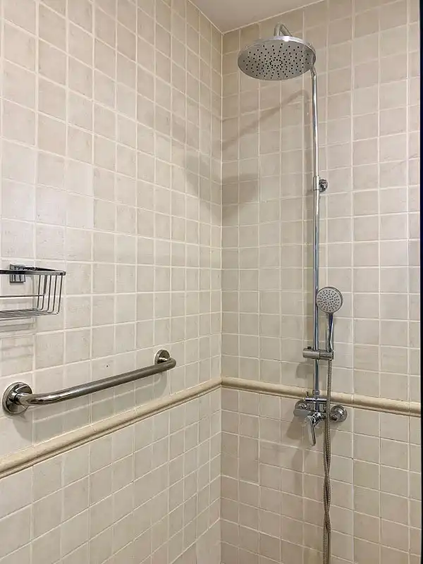 Bathroom of Houses for sale in Hoyo de Manzanares  with Air Conditioner, Heating and Private garden