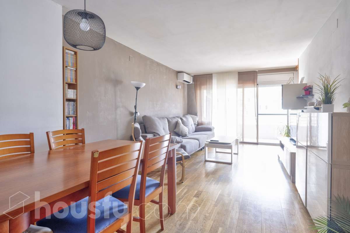 Piso en venta en Ronda d'Alfons X el Savi, .