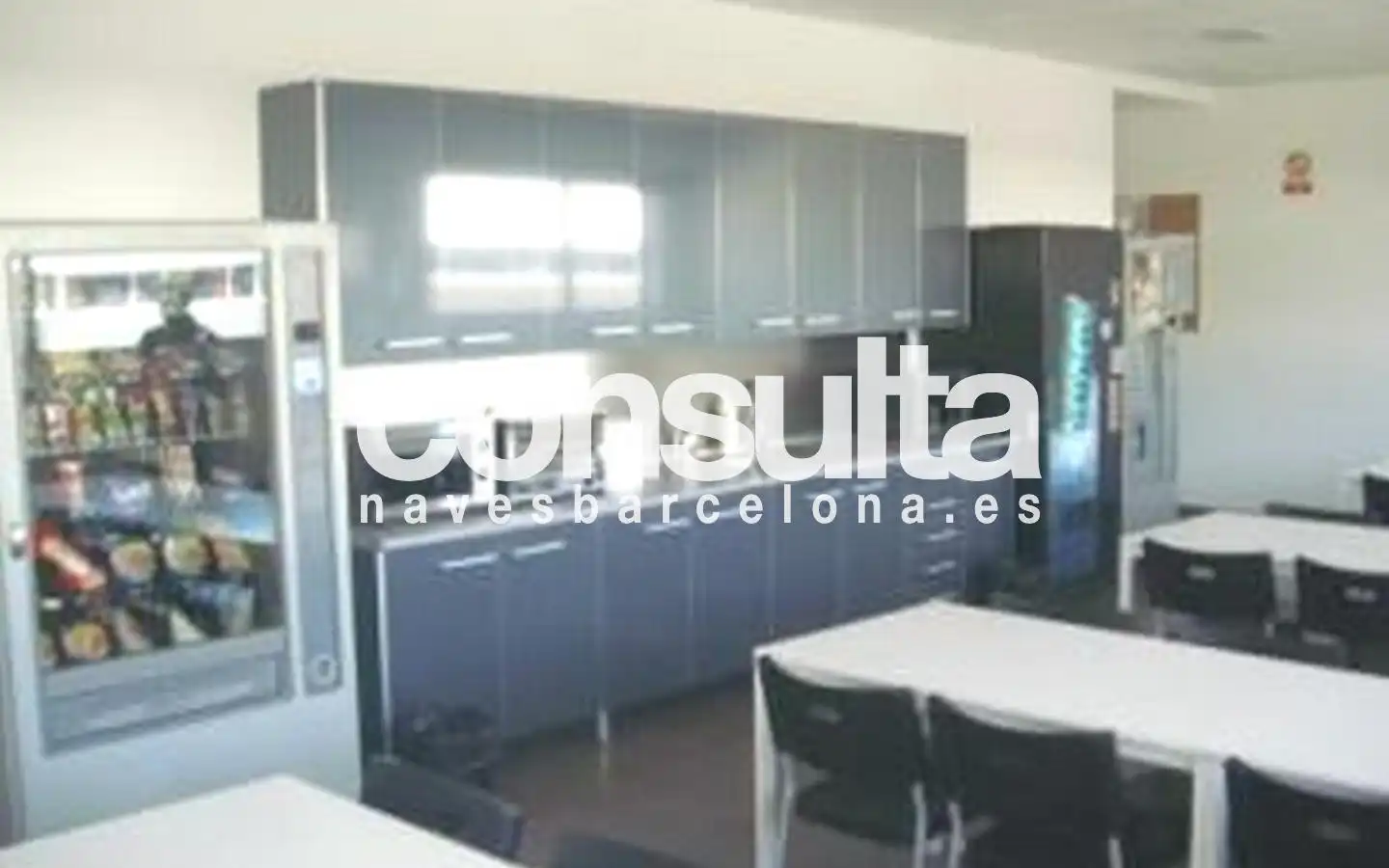 Nau industrial amb ascensor de lloguer a Carrer de la Física 17, imagen 20