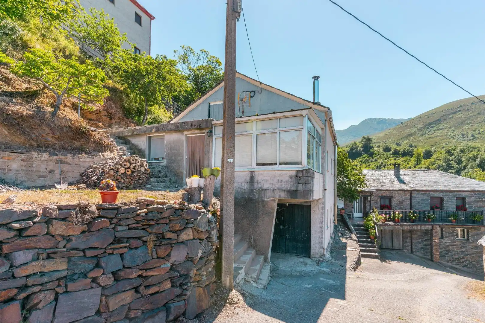 Vista exterior de Casa o xalet en venda en Ibias amb Calefacció, Terrassa i Moblat