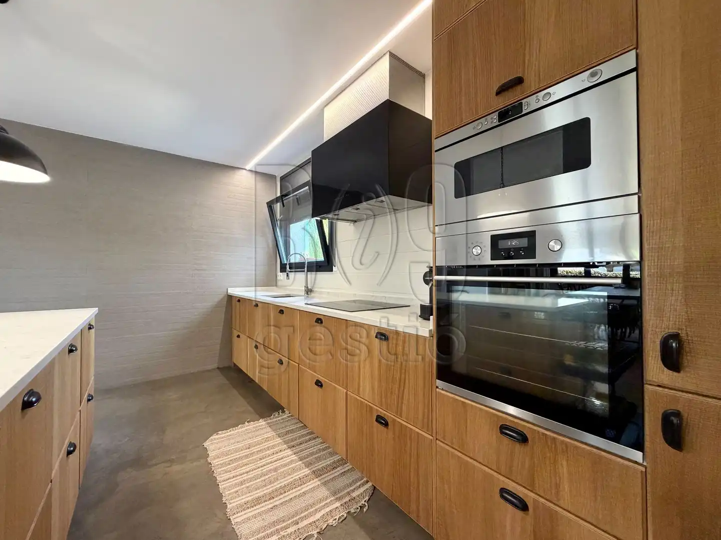 Cocina de Casa o chalet en venta en Tarragona con Aire acondicionado, Calefacción y Jardín privado