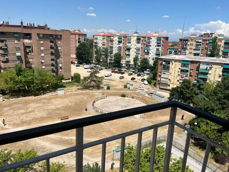 Aparcament de Pis en venda en Madrid amb Aire condicionat, Calefacció i Terrassa