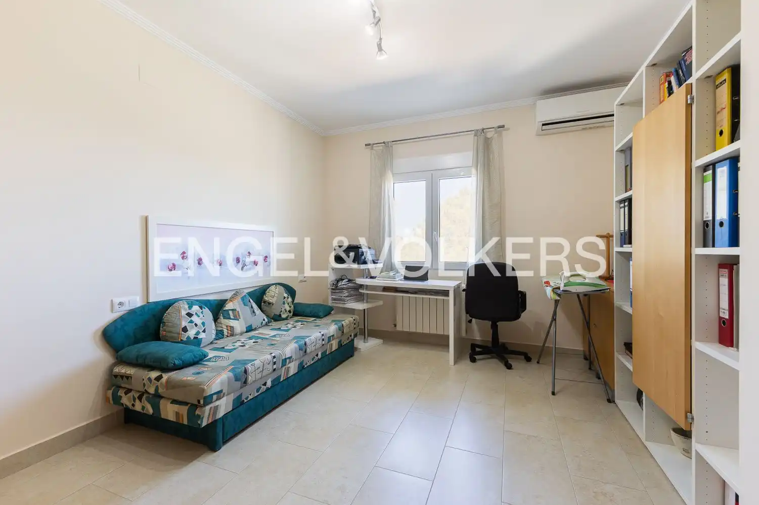 Habitación de Casa o chalet en venta en Dénia con Calefacción y Jardín privado