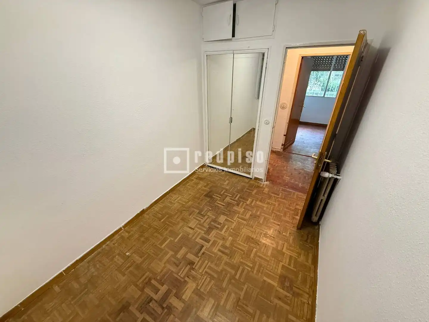 Habitación de Piso en venta en Madrid con Calefacción y Terraza