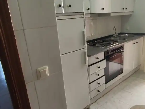 Küche von Wohnung zur Miete in Plasencia mit Klimaanlage, Terrasse und Balkon