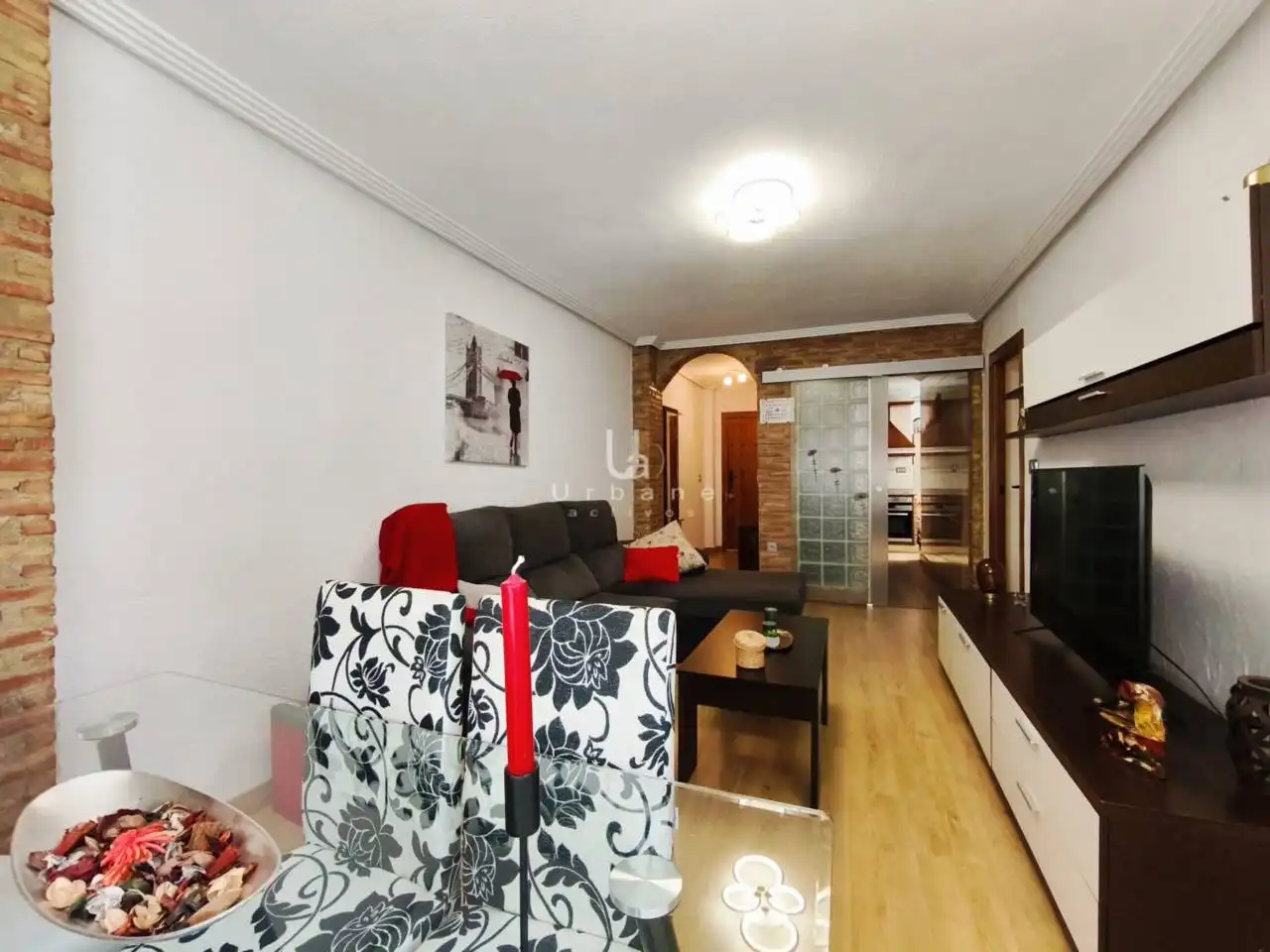 Flat with terrace for sale in Calle Tres de Abril, imagen 3