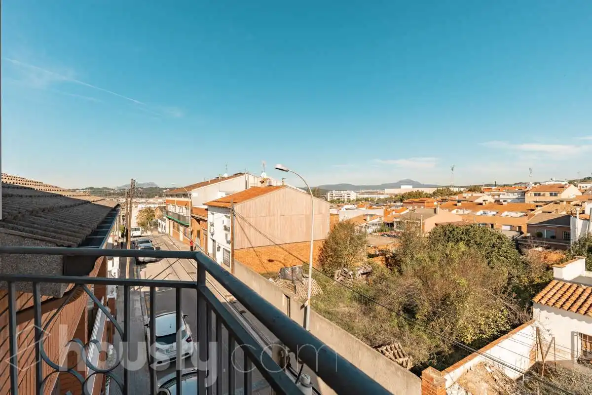 Flat for sale in Rubí, Barcelona