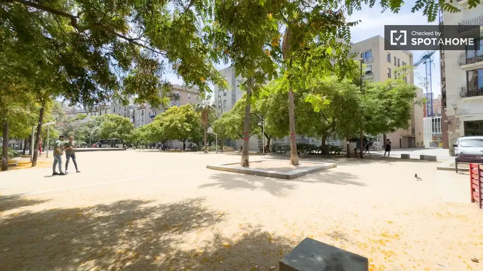 Vista exterior de Pis de lloguer en Barcelona amb Aire condicionat, Calefacció i Moblat