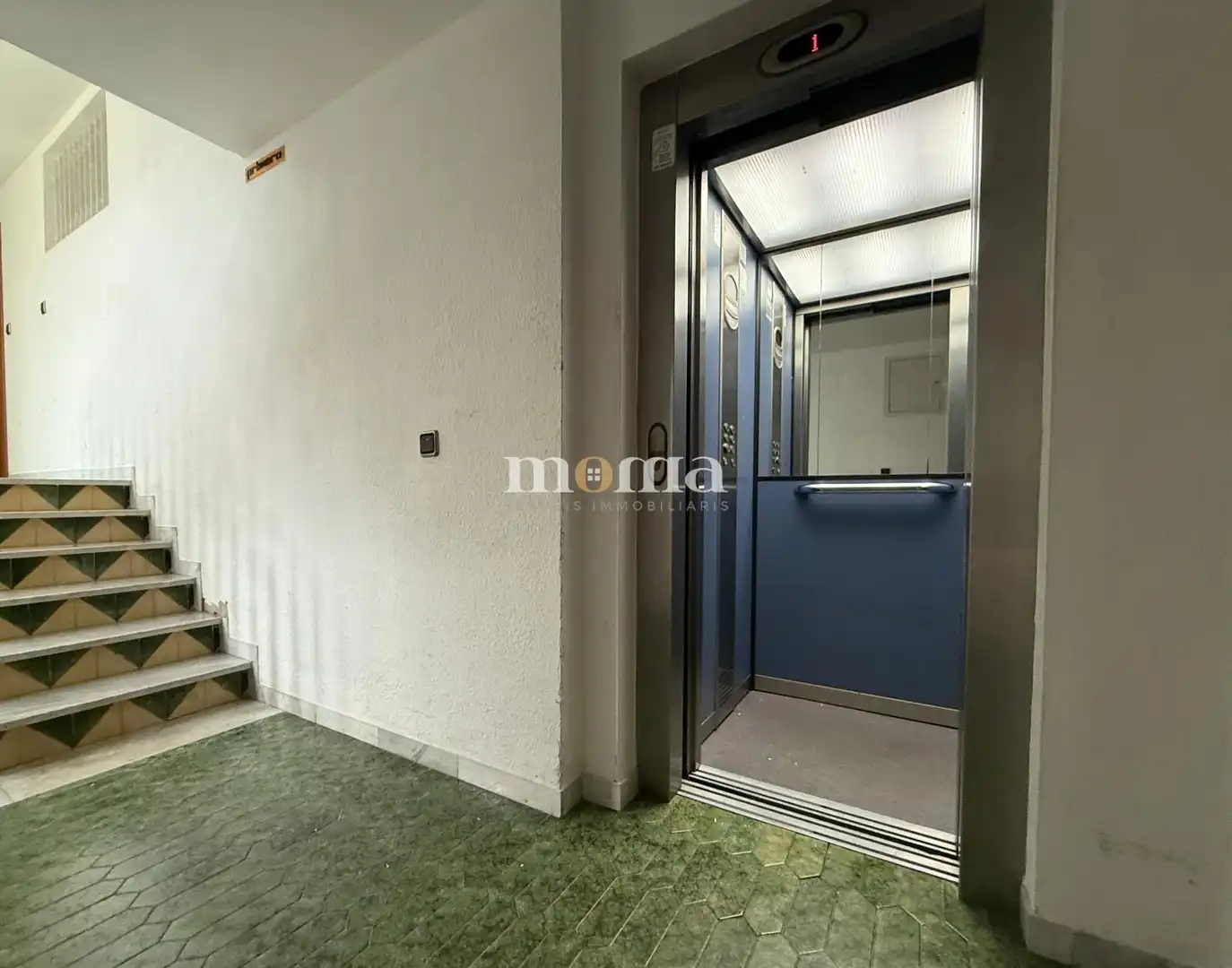 Piso en venta en Castell d'Aro, Platja d'Aro i s'Agaró con Calefacción, Terraza y Piscina
