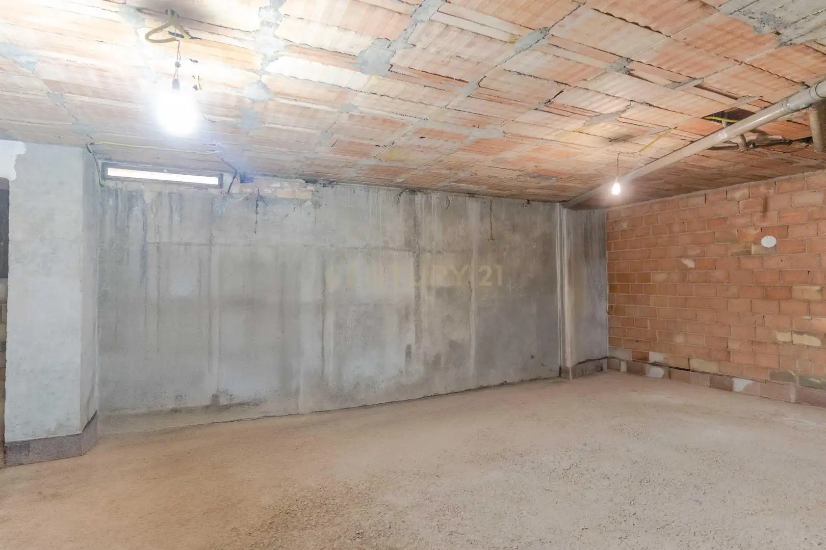 Dúplex en venta en Granada con Aire acondicionado, Jardín privado y Trastero