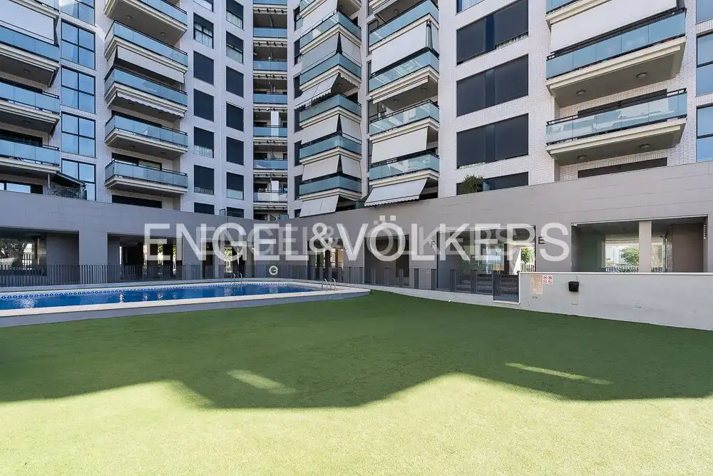 Piscina de Pis de lloguer en Sagunto / Sagunt amb Aire condicionat, Calefacció i Parquet