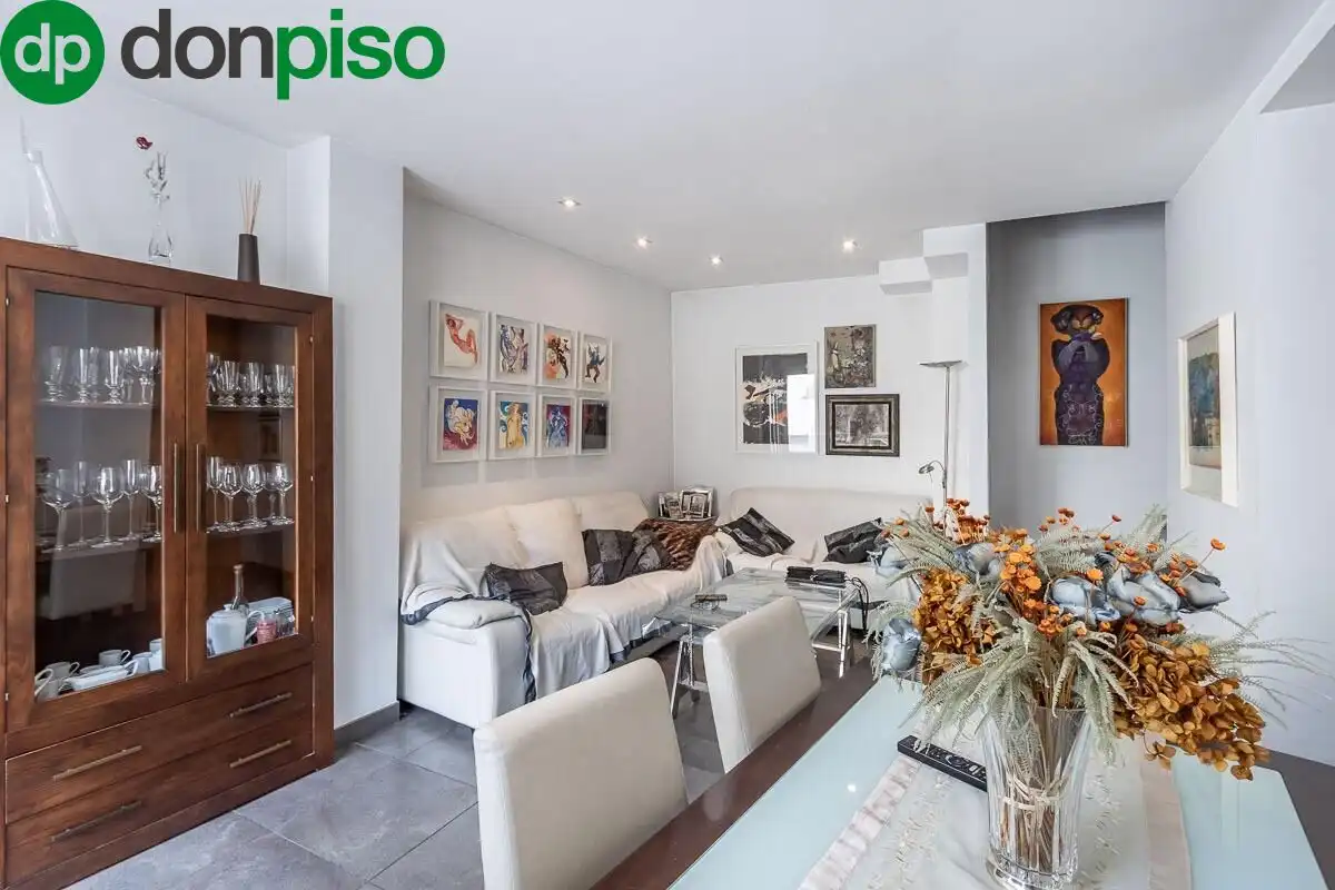 Casa con terraza en venta en CARRIL DE SAN CECILIO, imagen 4