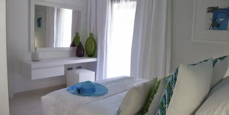 Dormitori de Casa adosada en venda en Marbella amb Aire condicionat, Terrassa i Traster
