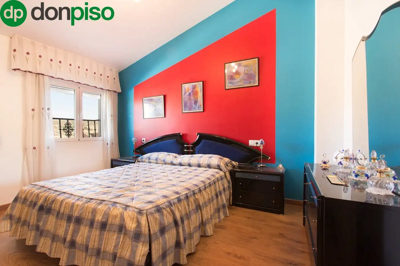 Habitación de Casa o chalet en venta en Alamedilla con Parquet y Terraza