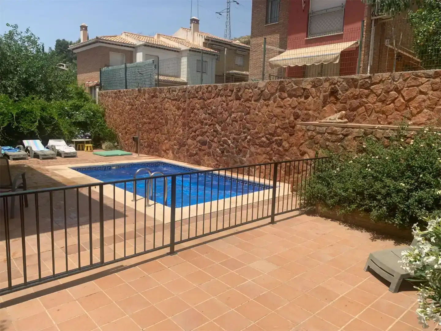 Piscina de Casa o xalet en venda en  Granada Capital amb Aire condicionat i Piscina