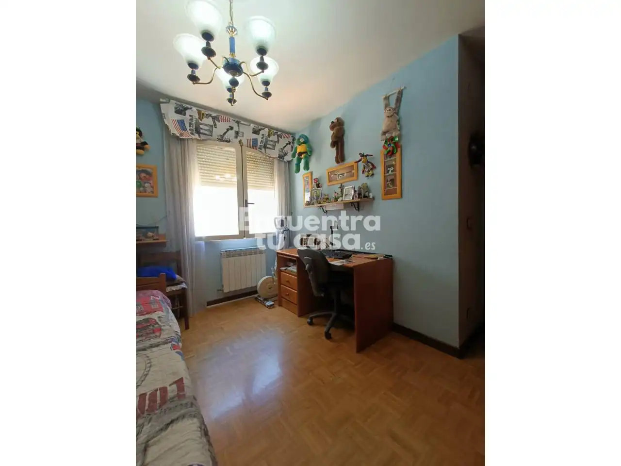 Habitación de Apartamento en venta en Miranda de Ebro con Calefacción, Parquet y Trastero