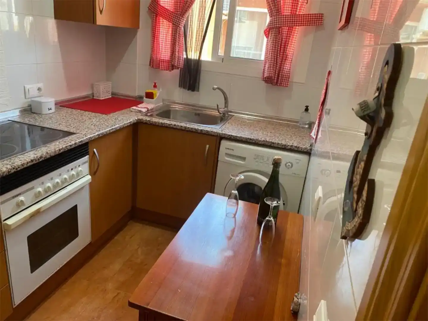 Cocina de Ático en venta en Serra con Aire acondicionado, Trastero y Amueblado