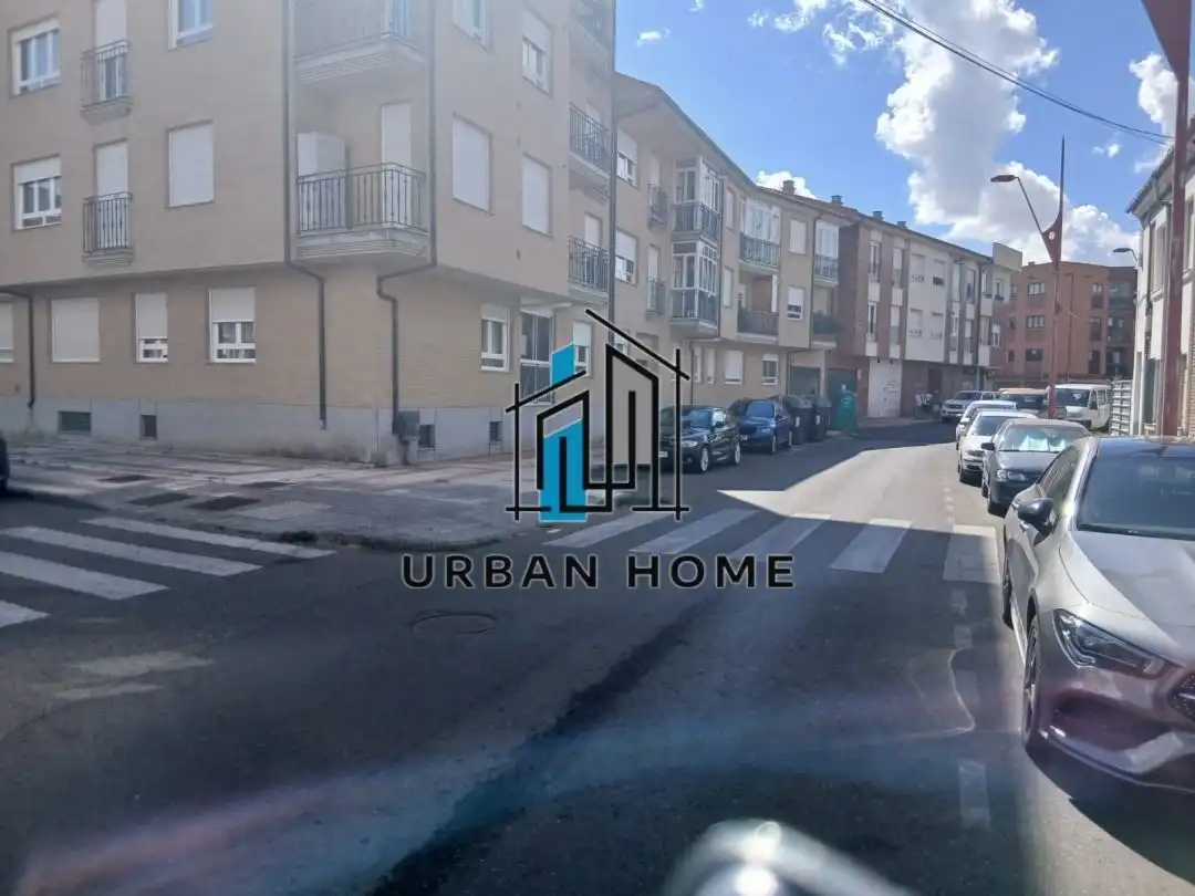 Casa en venta en Calle del Peletero, imagen 2