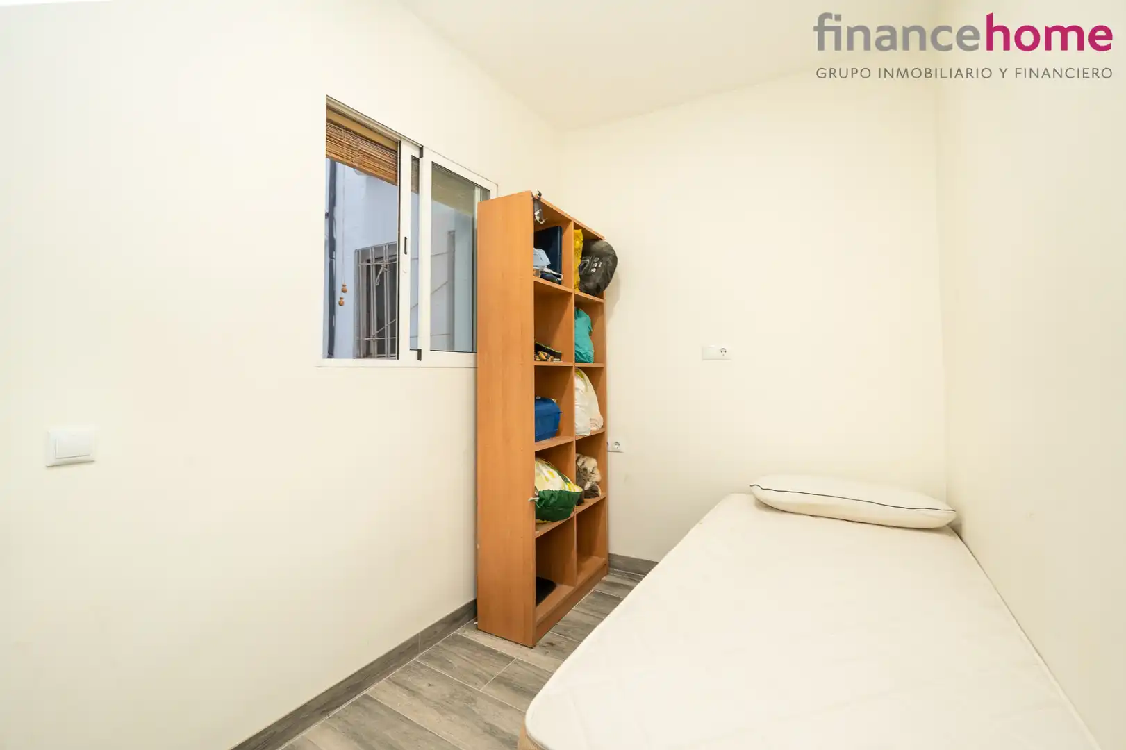 Habitación de Piso en venta en Madrid con Calefacción y Amueblado