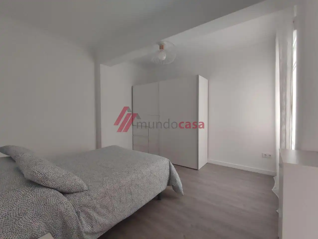 Flat for rent in Avda. de Vigo, Centro