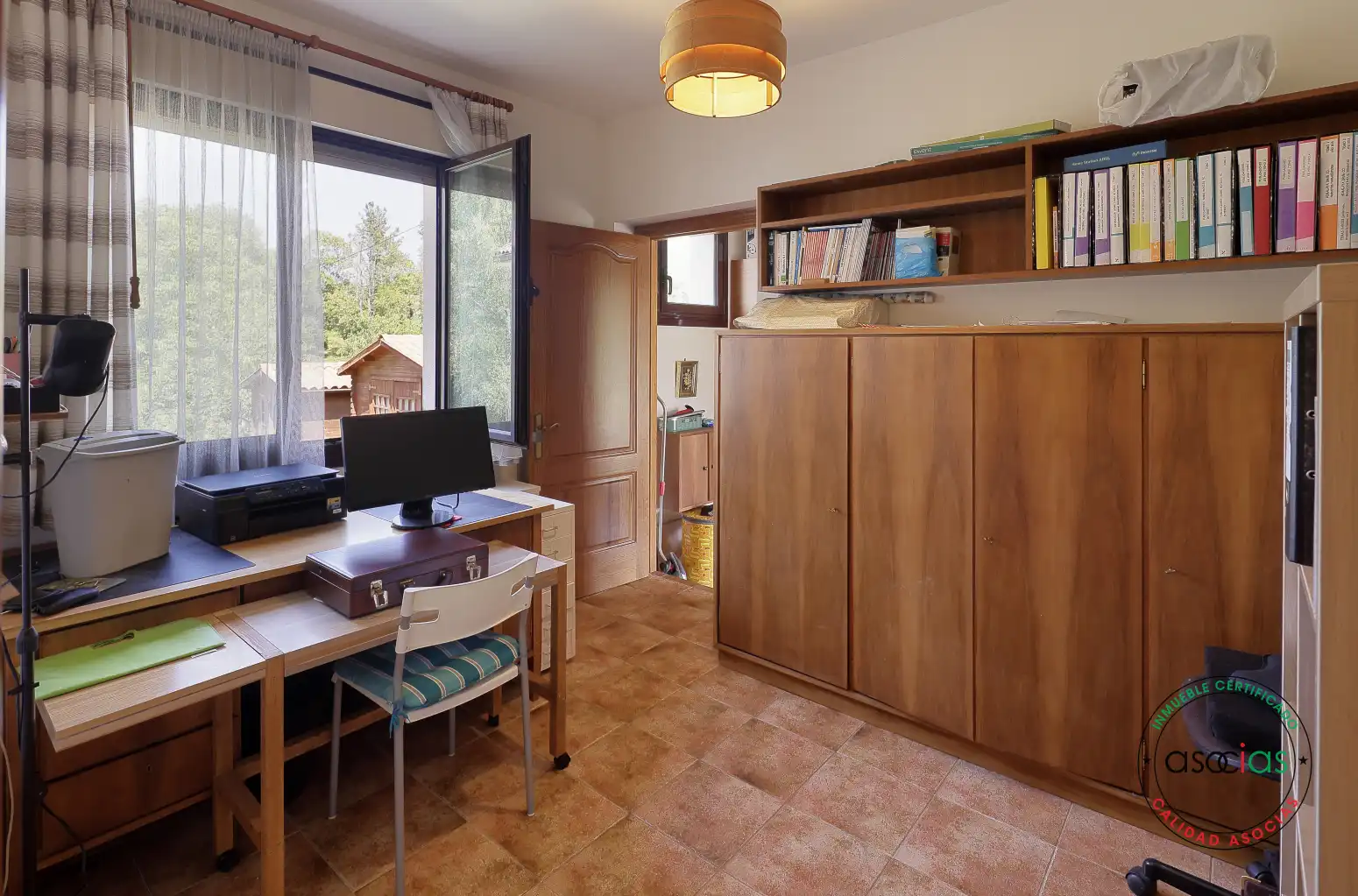 Dormitori de Casa o xalet en venda en Nava amb Calefacció, Parquet i Traster