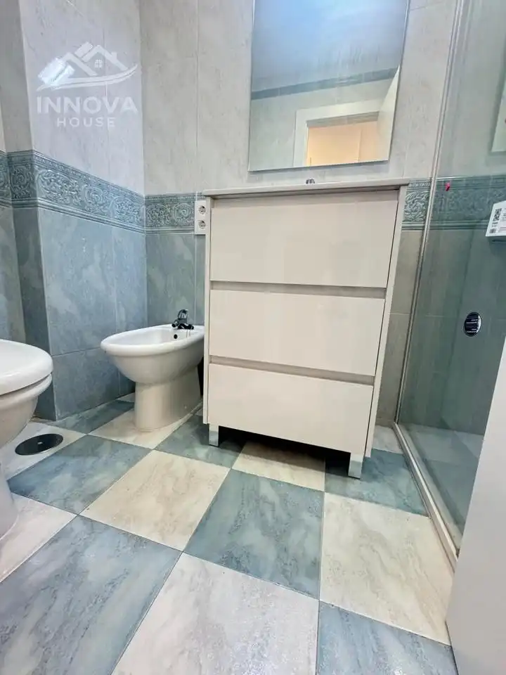 Bany de Pis en venda en Segovia amb Calefacció