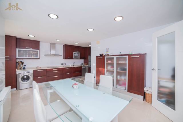 Piso en Venta en Calle Solano en Prado de Somoaguas