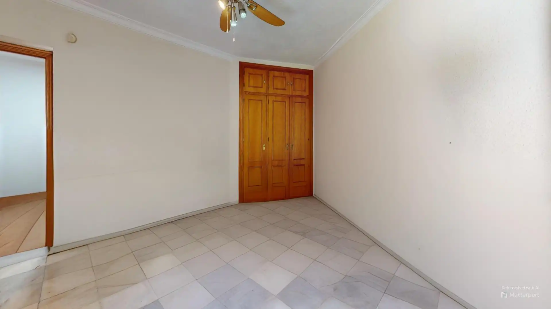 Dormitori de Casa adosada en venda en Málaga amb Jardí privat, Terrassa i Forn