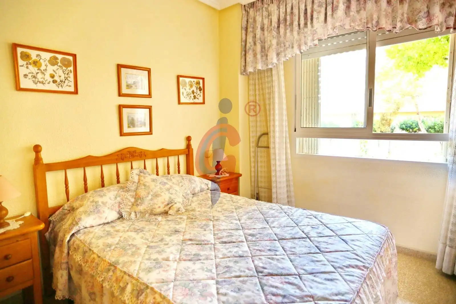 Habitación de Piso en venta en Guardamar del Segura con Aire acondicionado, Terraza y Amueblado