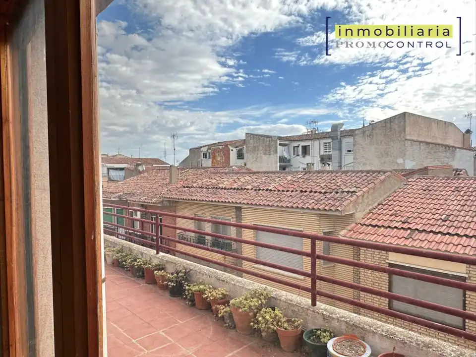 Exterior view of Flat for sale in Zuera  with Air Conditioner, Heating and Terrace