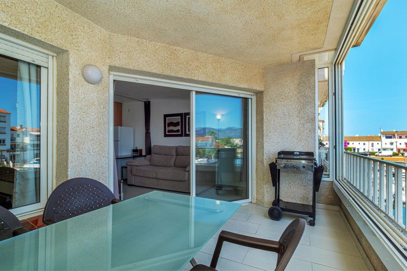 Terrassa de Apartament en venda en Empuriabrava amb Terrassa