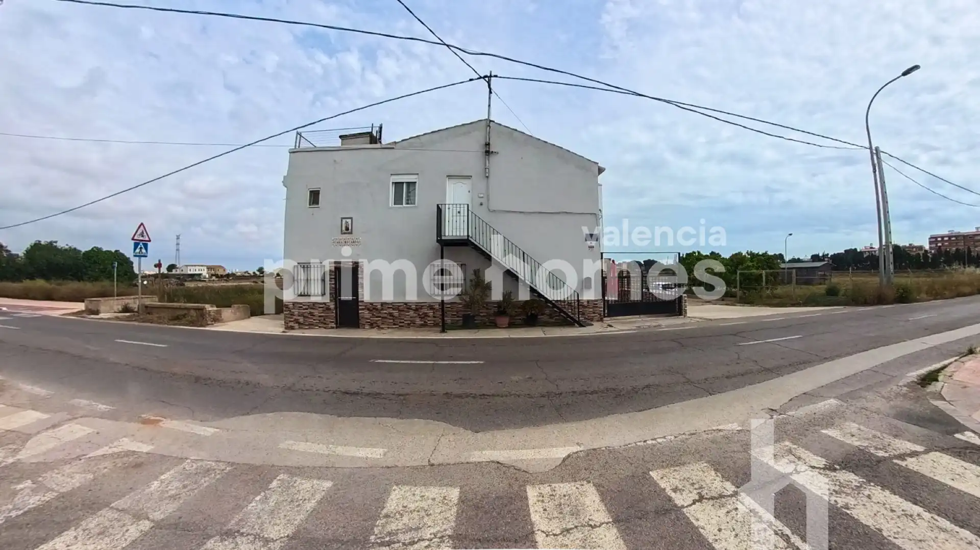 Vista exterior de Casa o chalet en venta en Valencia