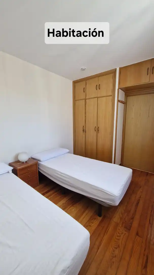Flat for rent in HERIZ, Antiguo