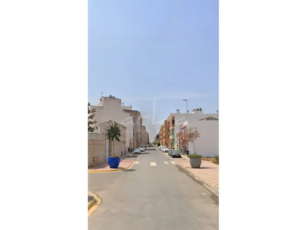 Vista exterior de Residencial en venta en Almussafes