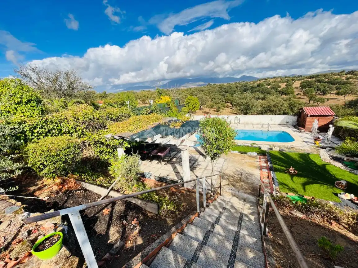 Swimming pool of Houses for sale in Cardiel de los Montes  with Air Conditioner and Heating