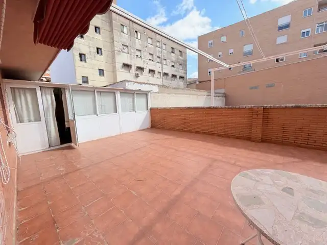 Apartament de lloguer a Calle General Aguilera, 10, Centro