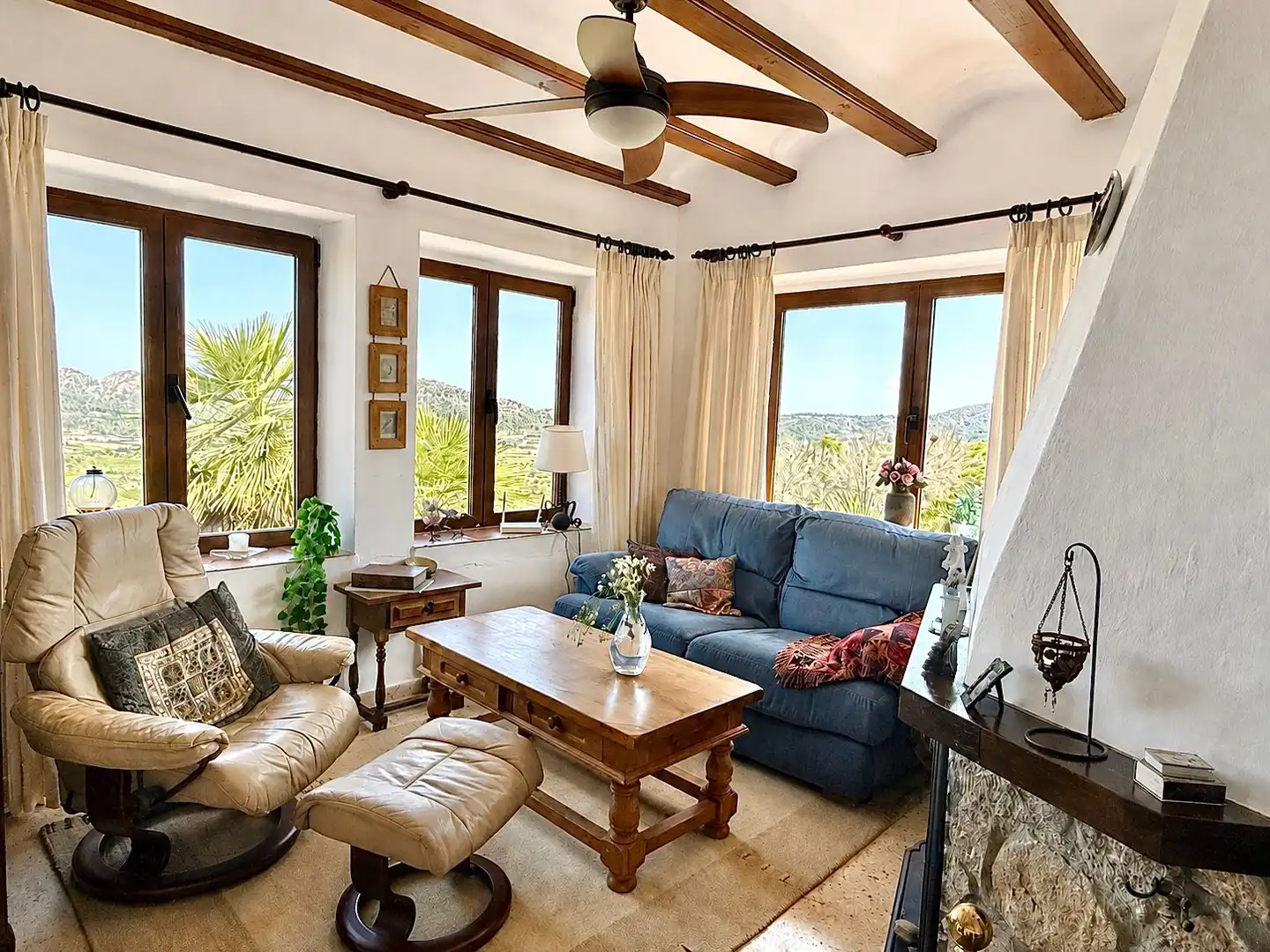 Wohnzimmer von Haus oder Chalet zum Verkauf in Pedreguer mit Klimaanlage, Heizung und Privatgarten