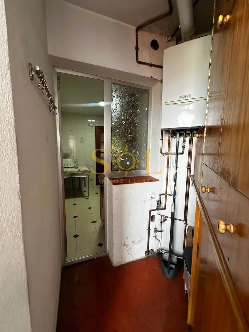 Küche von Wohnung zum Verkauf in León Capital  mit Parkett, Terrasse und Möbliert