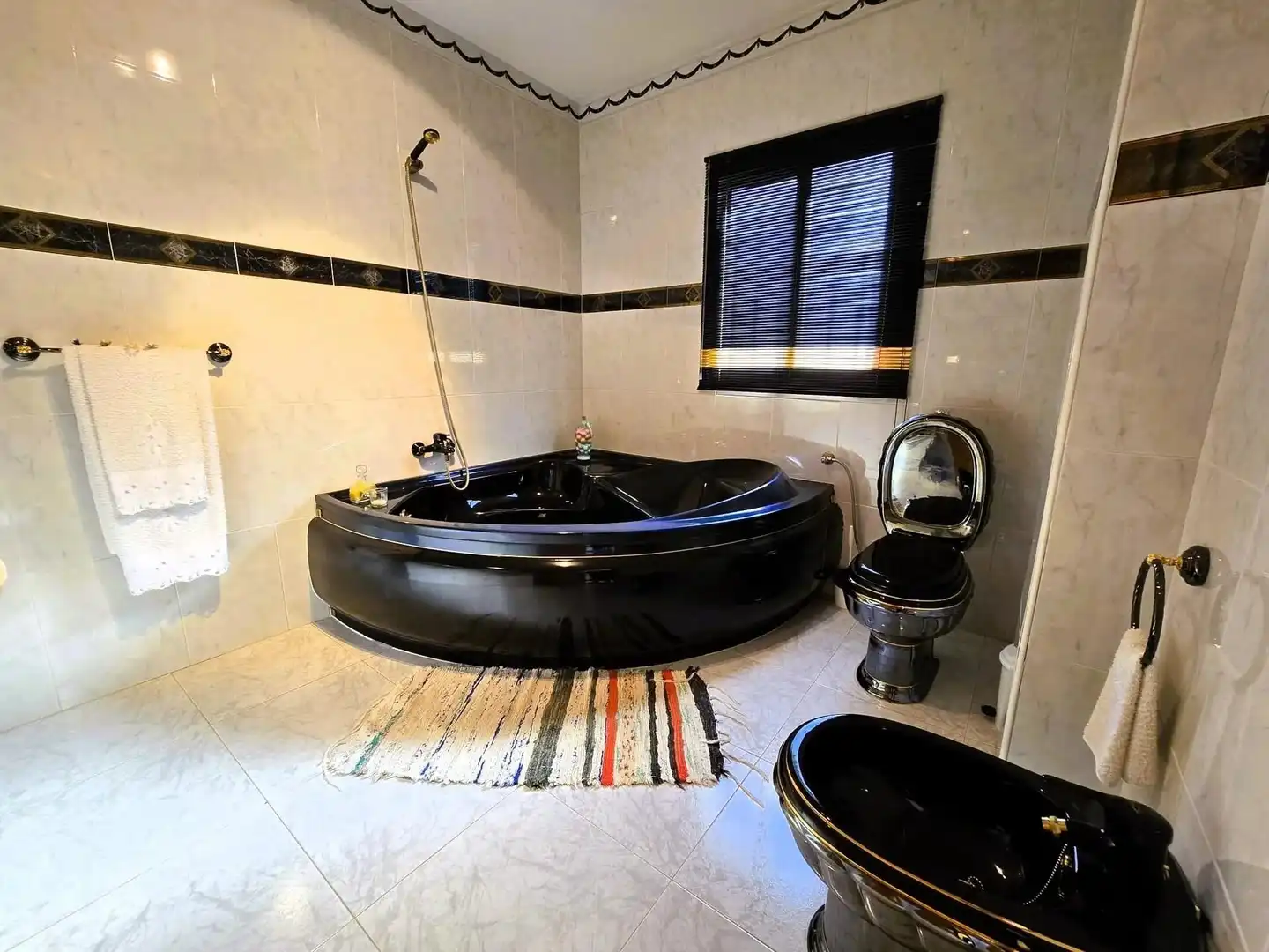 House with pool for sale in Loja, imagen 42