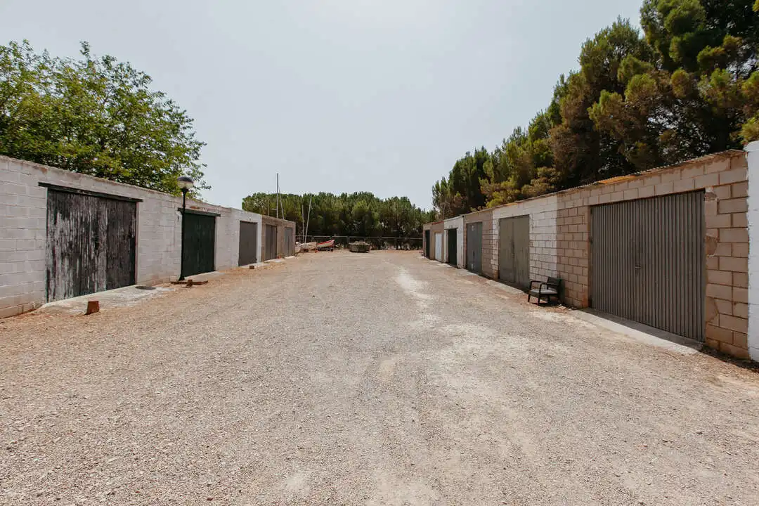 Parking de Casa o chalet en venta en Lupiñén-Ortilla con Aire acondicionado, Calefacción y Jardín privado
