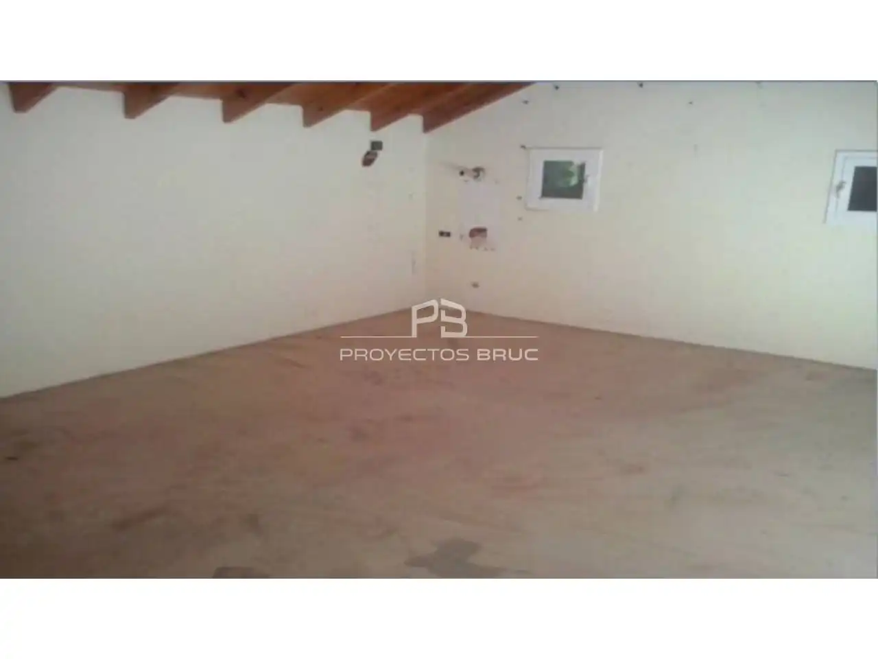 Casa amb jardí en venda a Calle Venecia, imagen 4
