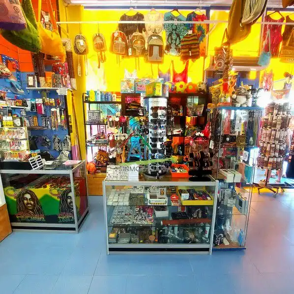 Local en traspaso en Almonte con Aire acondicionado