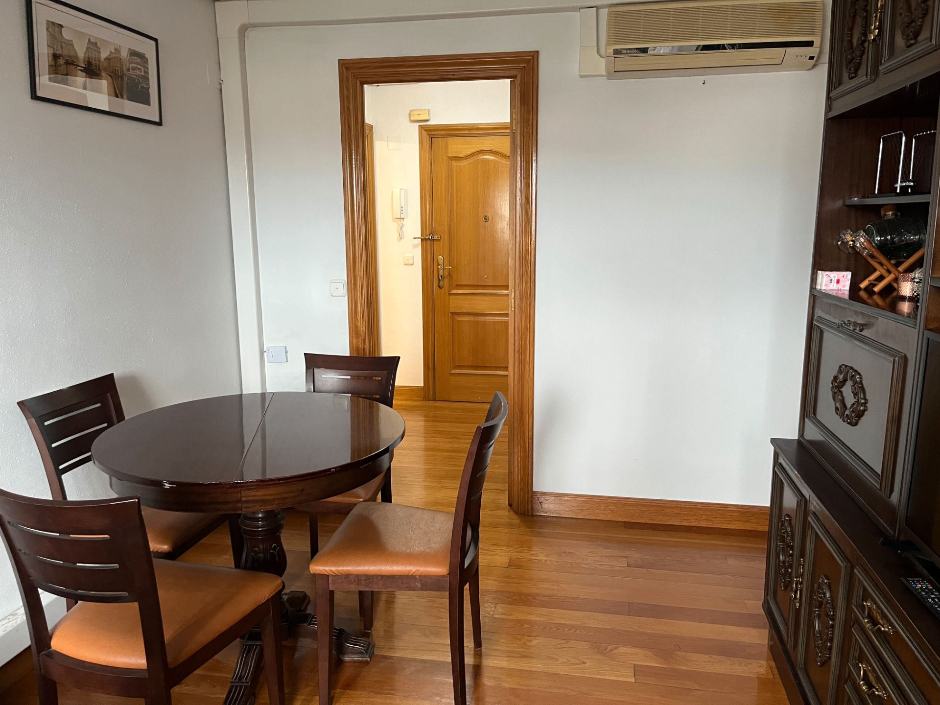 Dining room of Flat for sale in Errenteria  with Air Conditioner, Heating and Parquet flooring